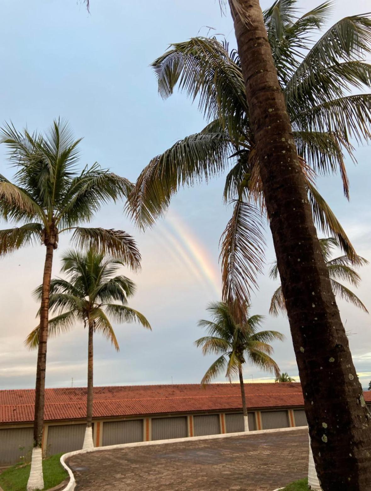 Gran Luha Motel, Hotel E Chales Brotas Exterior photo