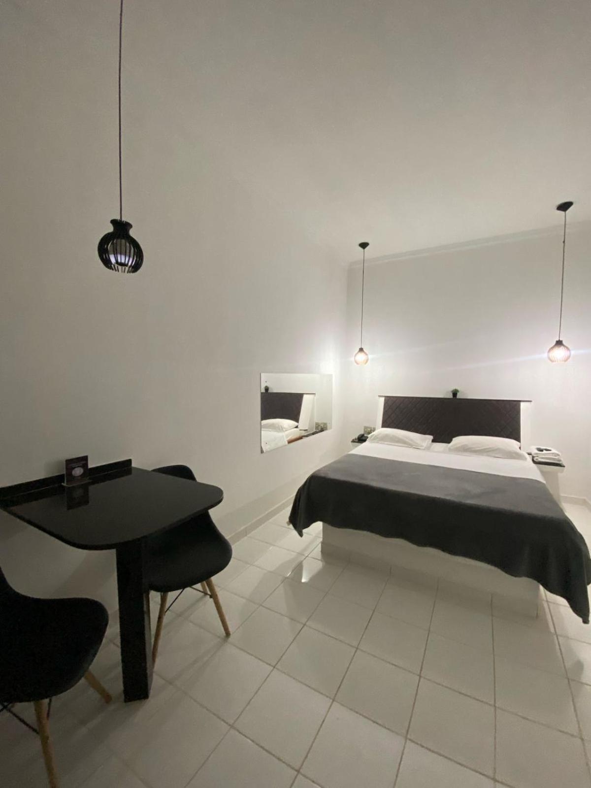 Gran Luha Motel, Hotel E Chales Brotas Exterior photo